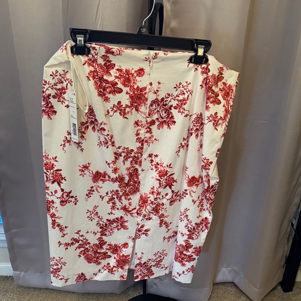 ANTONIO MELANI Red Floral Pencil Skirt